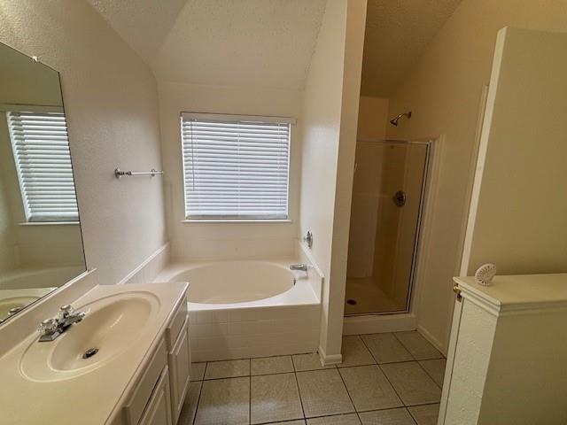 Building Photo - 1008 Rock Springs Dr