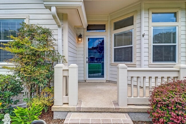 Building Photo - Coastal Living on Amelia Island