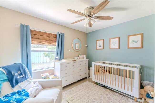 Building Photo - 1334 NW 125th Terrace