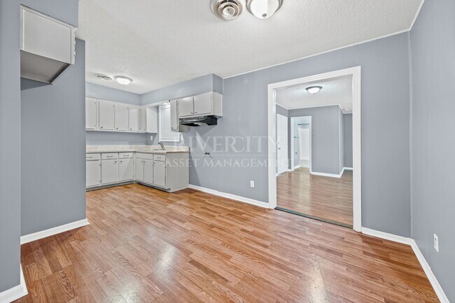 Building Photo - 277 Honduras Dr