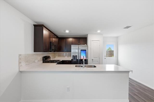 Building Photo - 7336 Woodpecker Dr