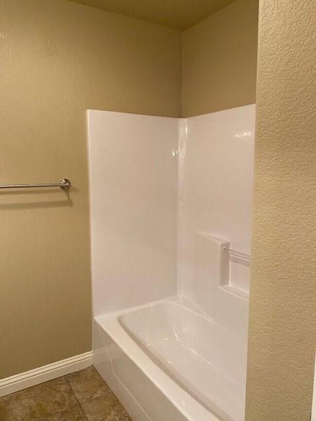 Building Photo - 3113 Weave Ct