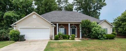 Building Photo - 894 Tulane Rd