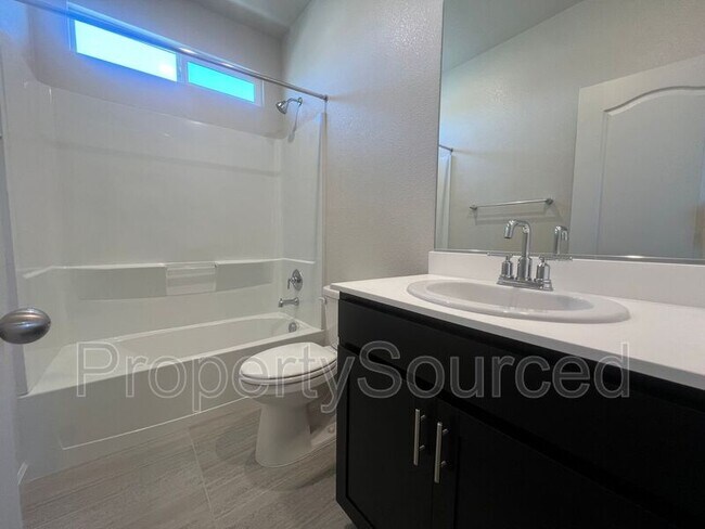 Building Photo - 2957 Mokelumne Ct