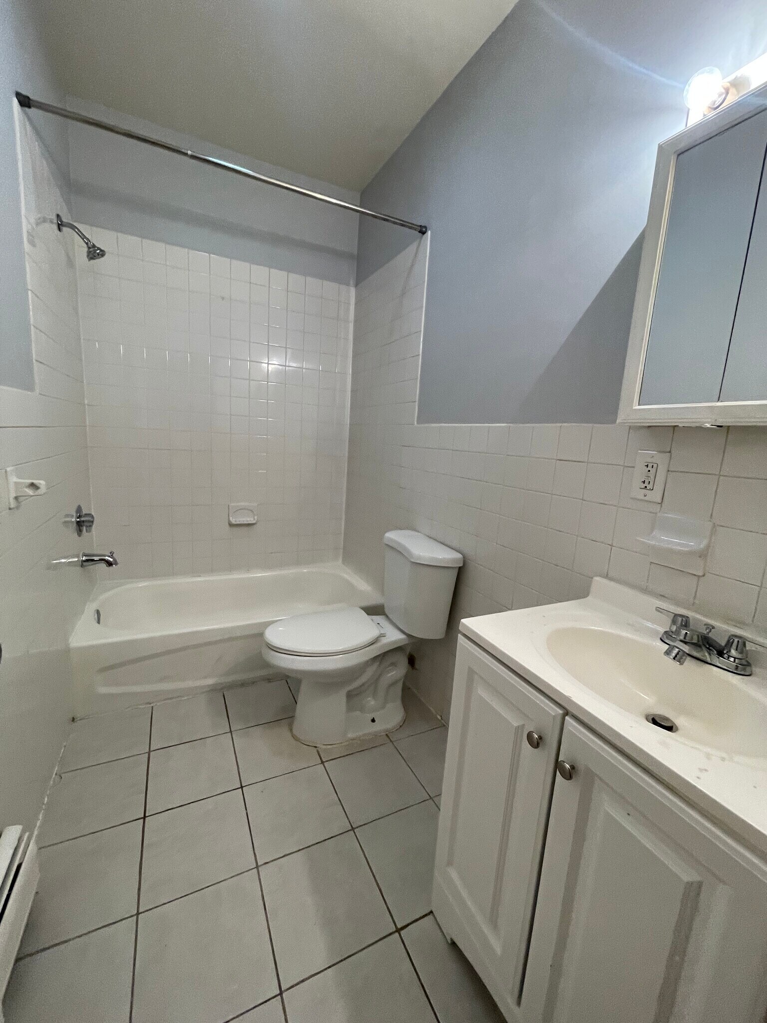 Unit 1L - 345 Sanford Ave