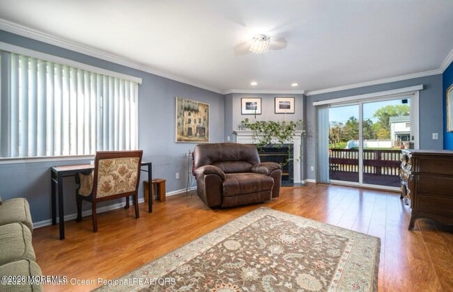 Building Photo - 659 McCormick Dr