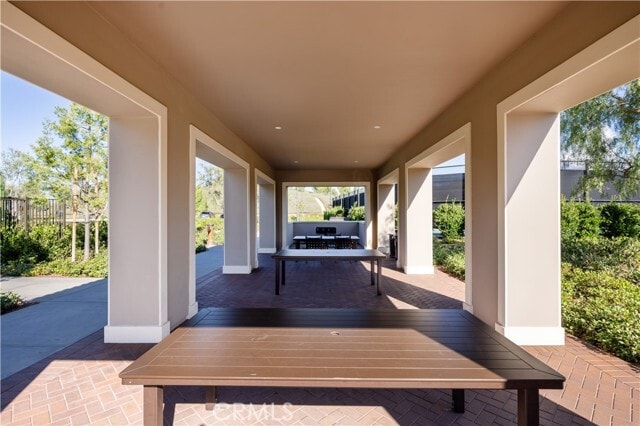 Building Photo - 126 Sunnyside