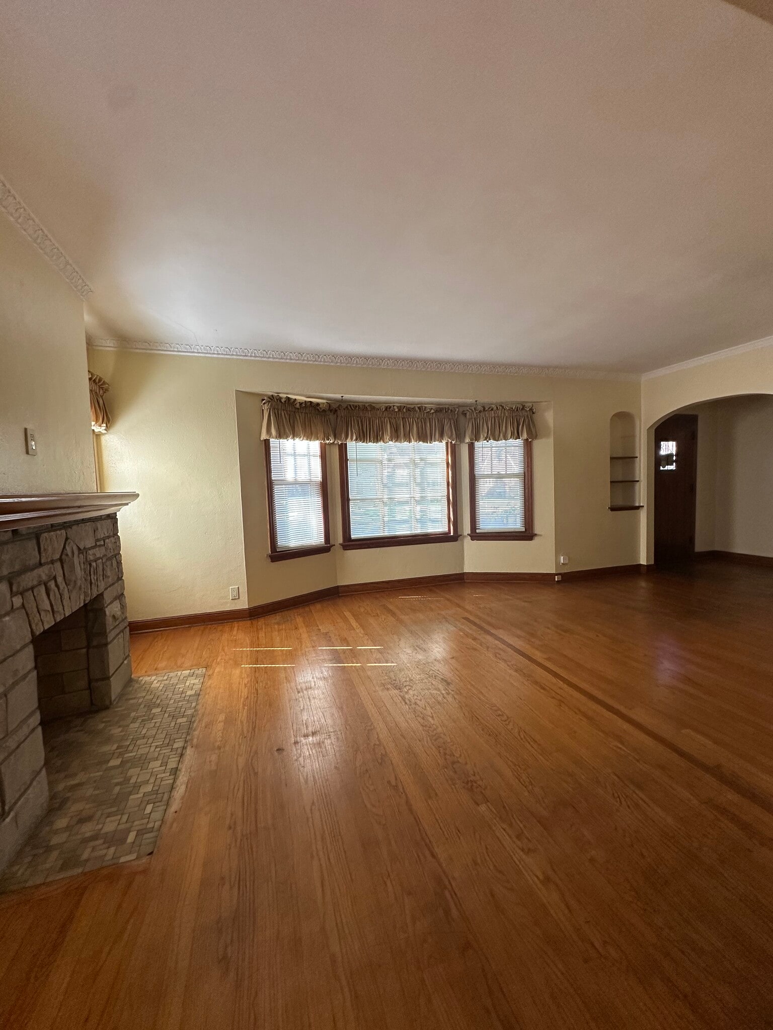 Building Photo - 3210 N 48th St