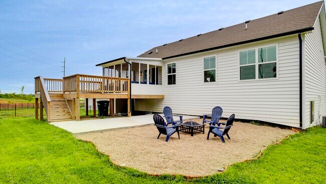 Building Photo - 4014 Nature Walk Trl