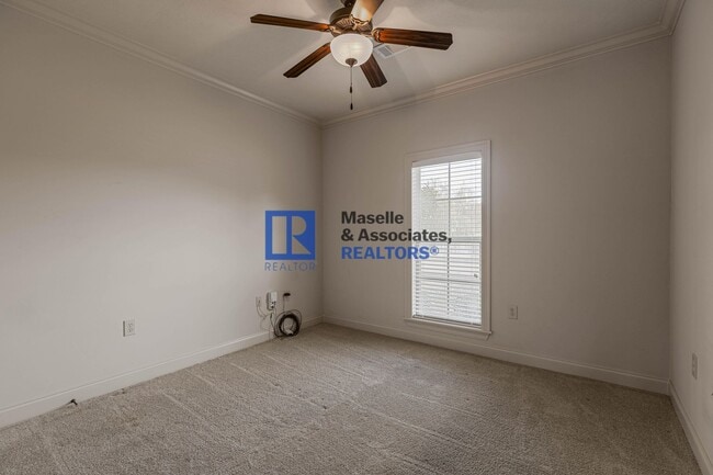 Building Photo - 3 Bed/2 Bath Home in Germantown School District