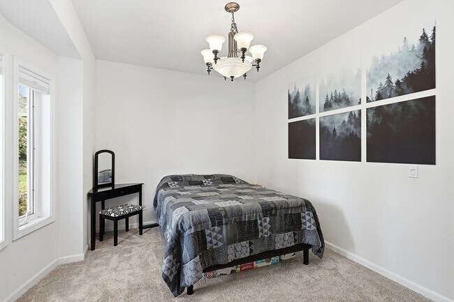 Building Photo - 172 Palos Verdes