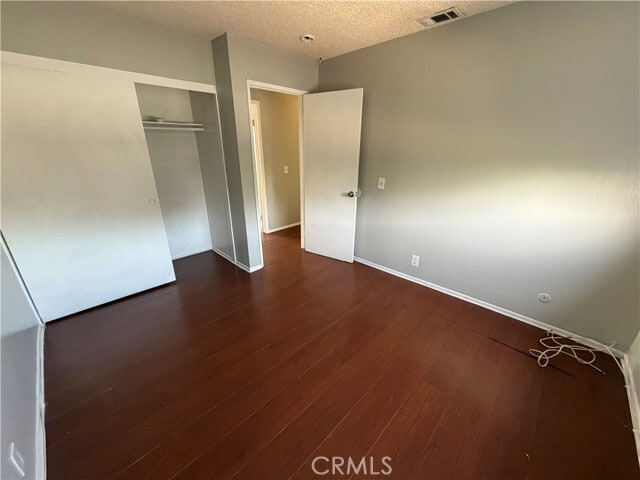 Building Photo - 369 N Eucalyptus Ave