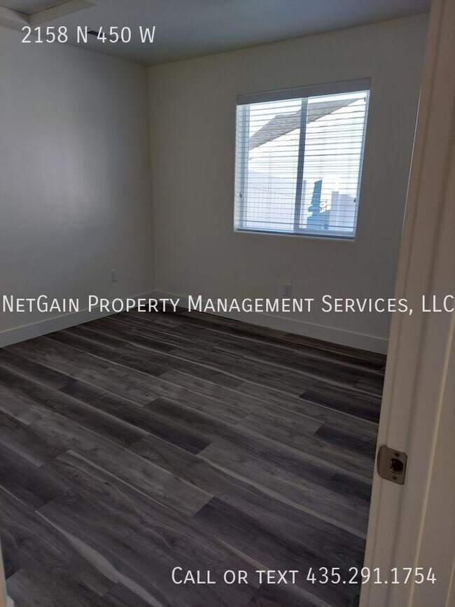 Building Photo - 2158 N 450 W