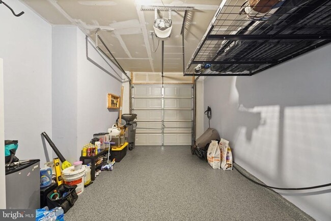 Building Photo - 43846 Artsmith Terrace