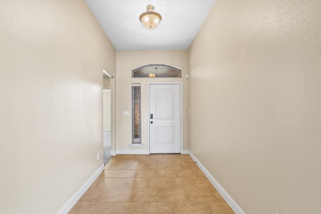 Building Photo - Beautiful 4/3/2 in Frenship ISD