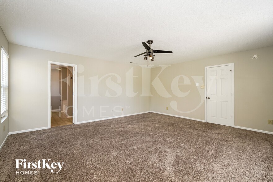 Building Photo - 779 Heartland Dr