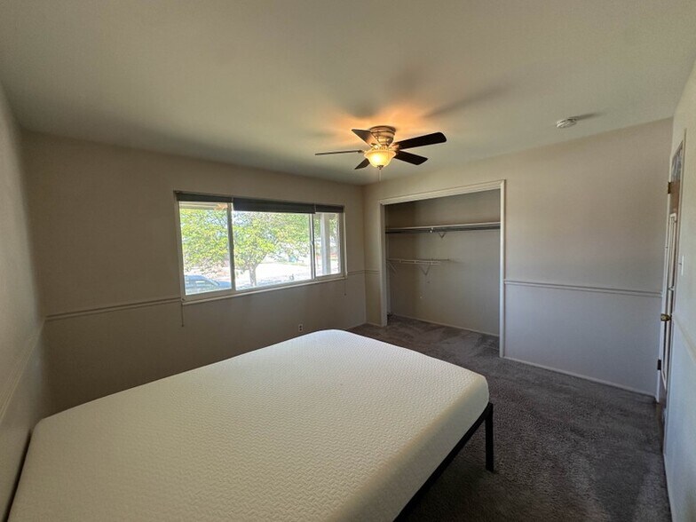 Building Photo - 9459 Quail Hollow Dr