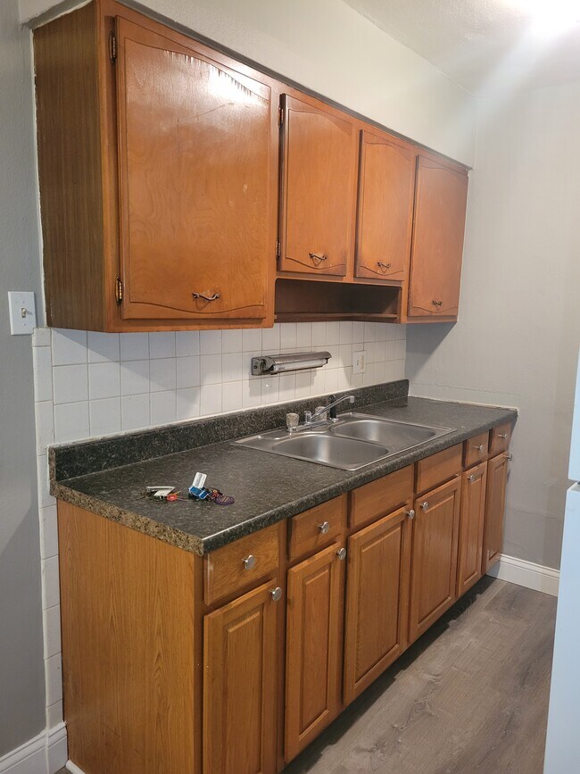 Building Photo - 4404 Morganford Rd