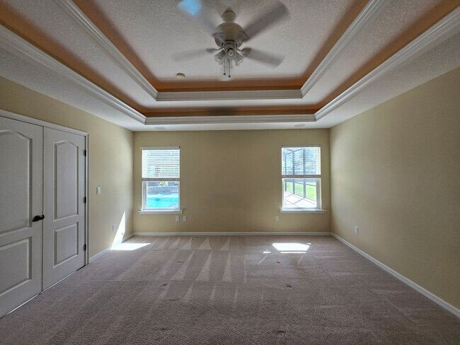 Building Photo - Gorgeous 4-Bedroom Home with Office, Pool,...