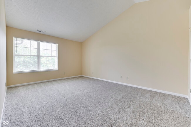 Building Photo - 6028 Wildcat Dr