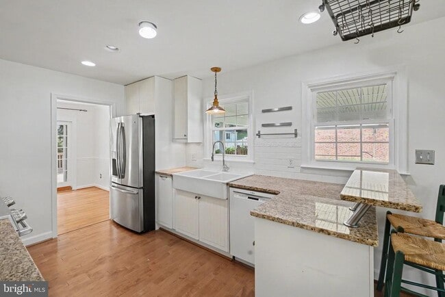 Building Photo - 2113 Sheriff Ct