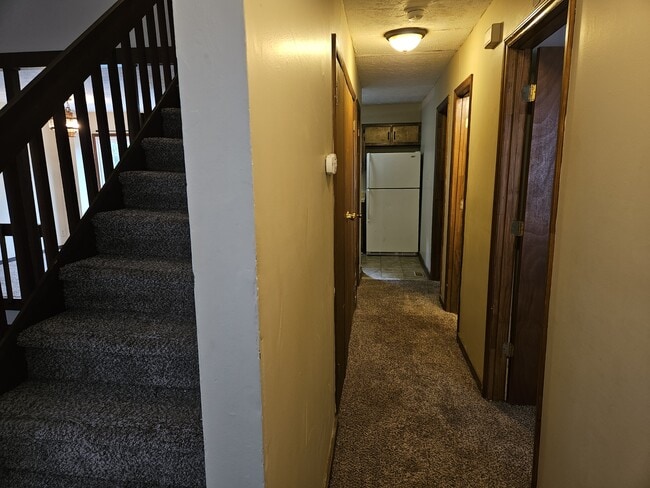 Building Photo - 831 Rumford Pl