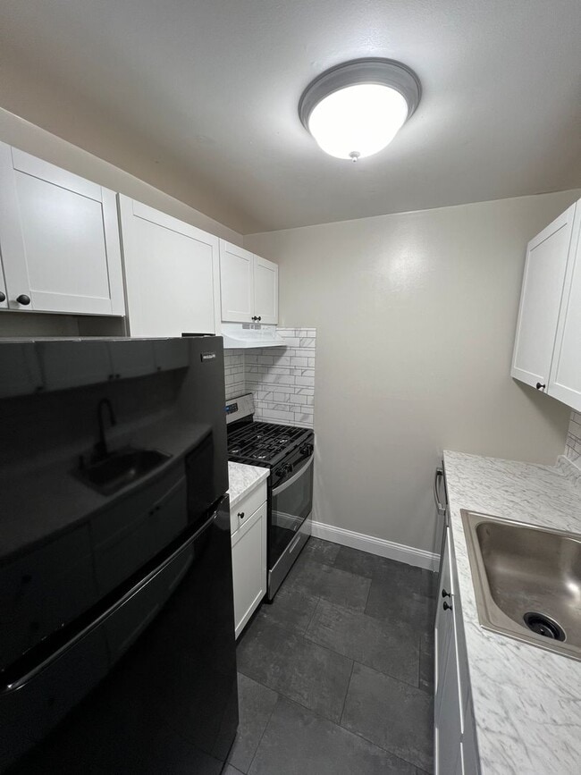 Building Photo - Luxury 1 BD, 1 BA Apartment in Mt Joy!