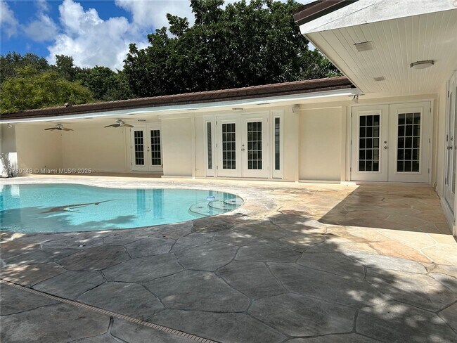 Building Photo - 7790 SW 127th St