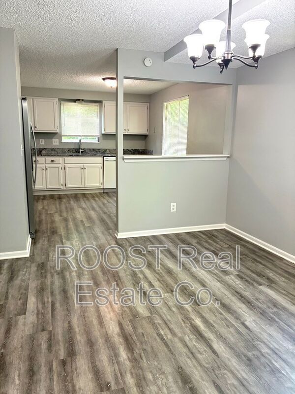 Building Photo - 942 Timothy Dr