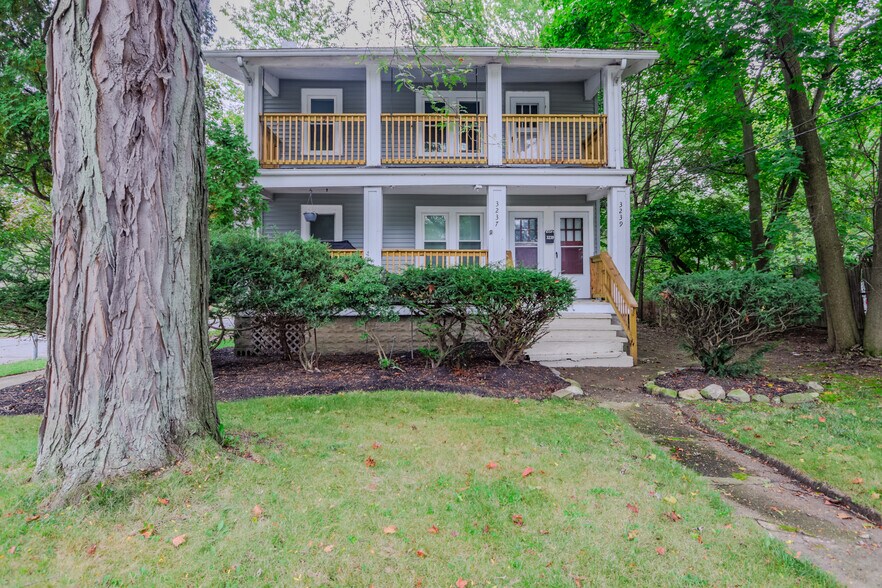 Building Photo - 3239 Clague Rd