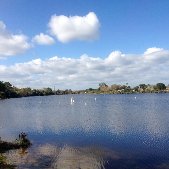 Building Photo - 2116 SE Eatonville Dr