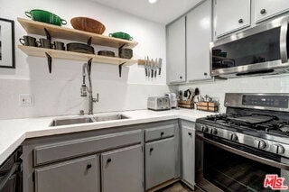 Building Photo - 1133 24th St