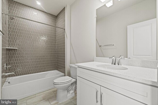 Building Photo - 17217 Turnstone Dr