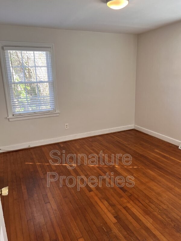 Building Photo - 1201 Foxcroft Rd