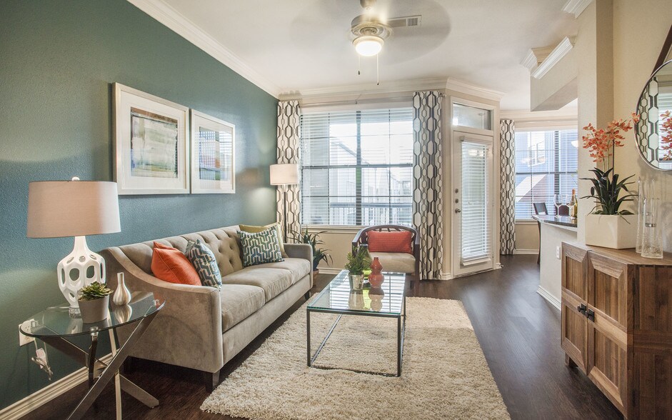 Verdir at Hermann Park 2380 S MacGregor Way Houston TX 77021