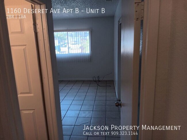 Building Photo - 2 BEDROOM UNIT AVAILABLE!!!