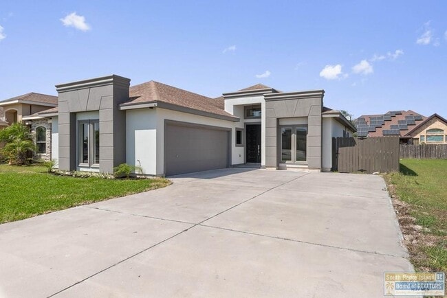 Building Photo - 2170 Portofino Blvd