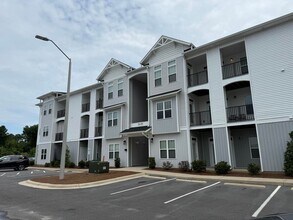 Building Photo - Welcome to the Village of Skylar's Cove