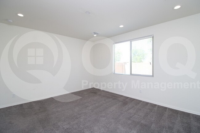 Building Photo - 16090 W Shaw Butte Dr