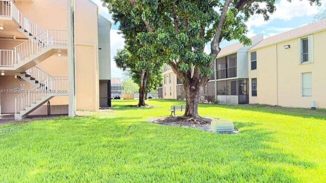 Building Photo - 7175 Orange Dr