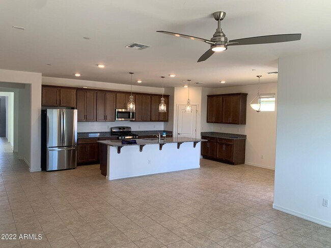 Building Photo - 29437 N 113th Ln