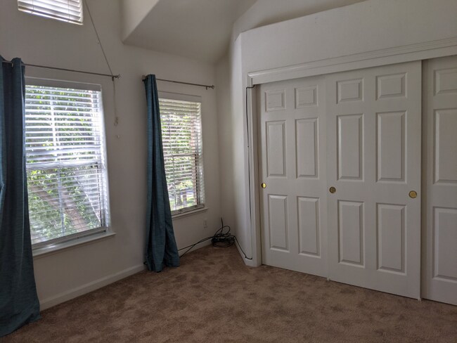 Building Photo - 129 Pacchetti Way