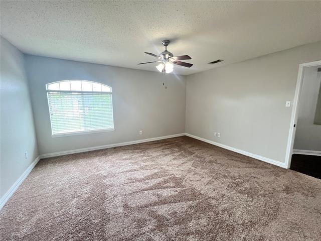 Building Photo - 613 Norwood Dr
