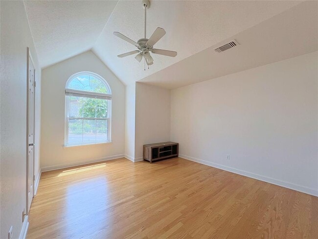 Building Photo - 3942 Shoal Creek Blvd