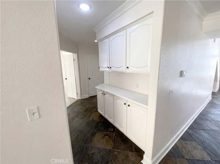 Building Photo - 3303 Deaver Dr