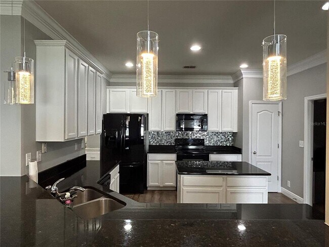 Building Photo - 3538 Foxchase Dr