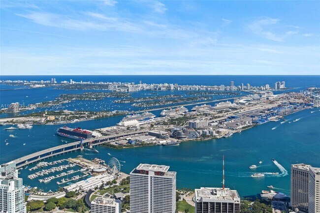 Building Photo - 88 SW 7th St