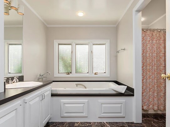 Building Photo - 7140 Persimmon Ln