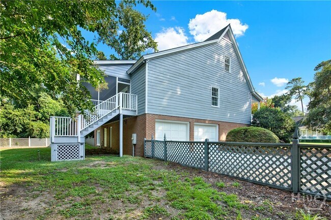 Building Photo - 5 Anchor Ct