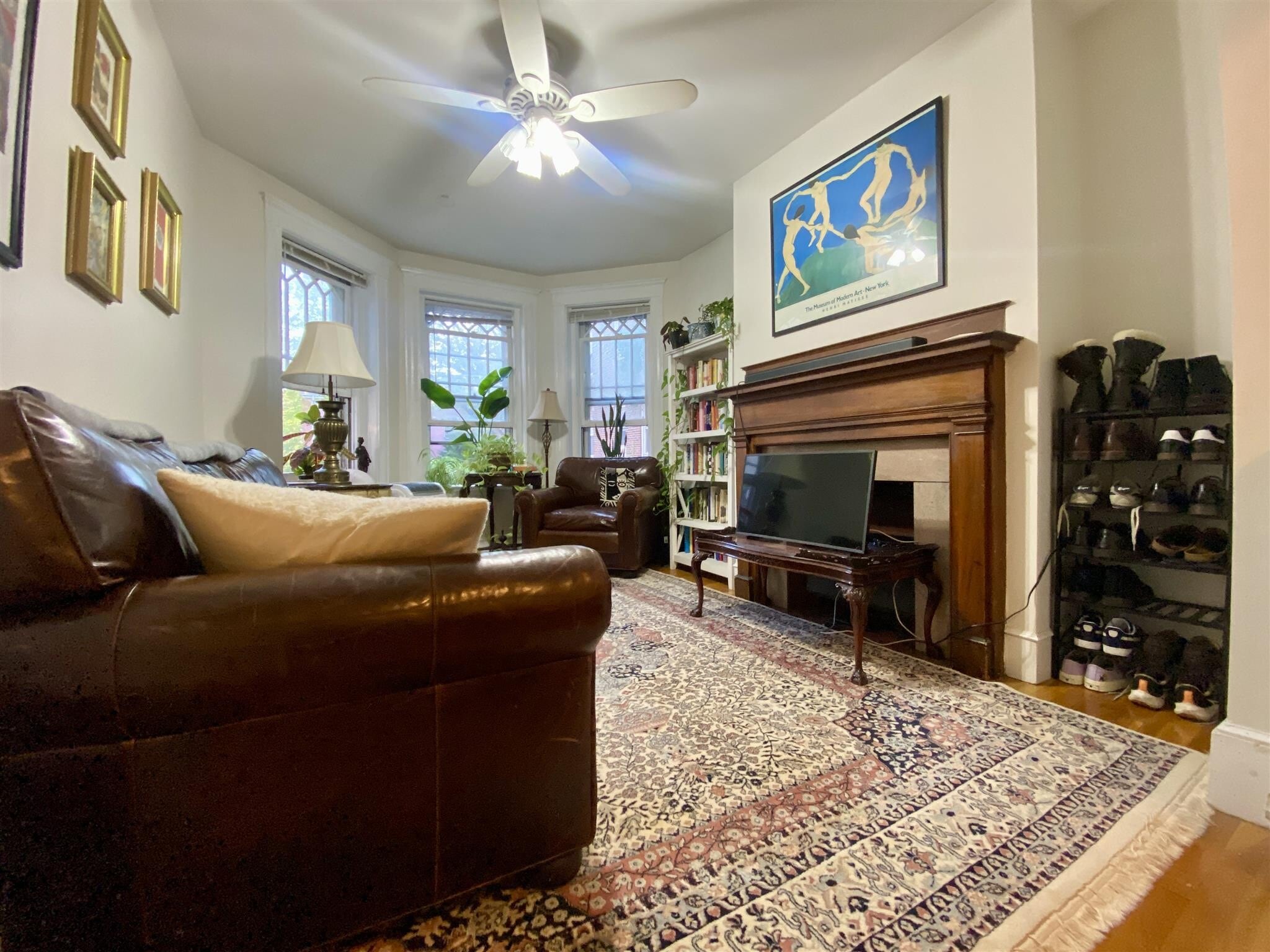 Building Photo - 335A Harvard St